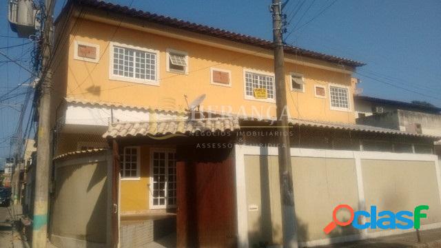 2 casas em condominio Taquara