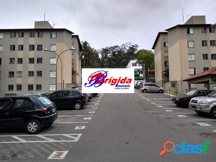 Apartamento a venda próximo do km 26 da Raposo, Cotia!