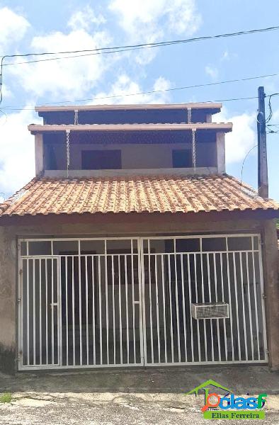 Casa 4 quartos à venda!