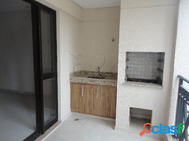 Apartamento no Jardim Esplanada