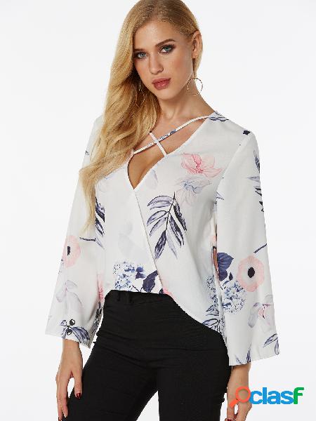 Blusa com decote em V com estampa floral aleatória na