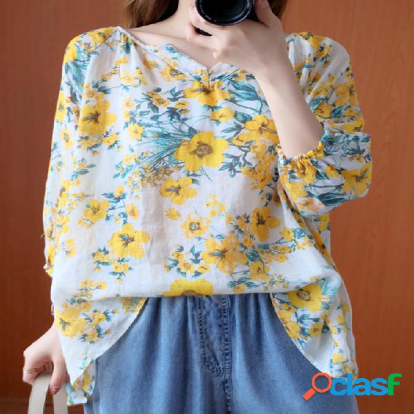 Blusa com estampa floral com decote em V casual 3/4 manga