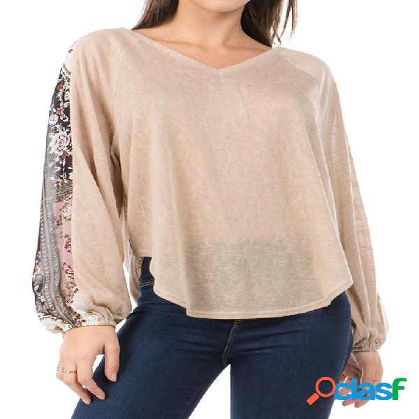 Blusa de bainha irregular com estampa de leopardo com decote