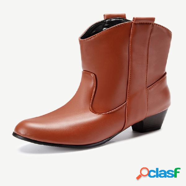 Botas protuberantes femininas de tamanho grande com bico