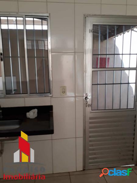 Casa com 2 dorms em Uberlândia - Jardim Brasília por 300