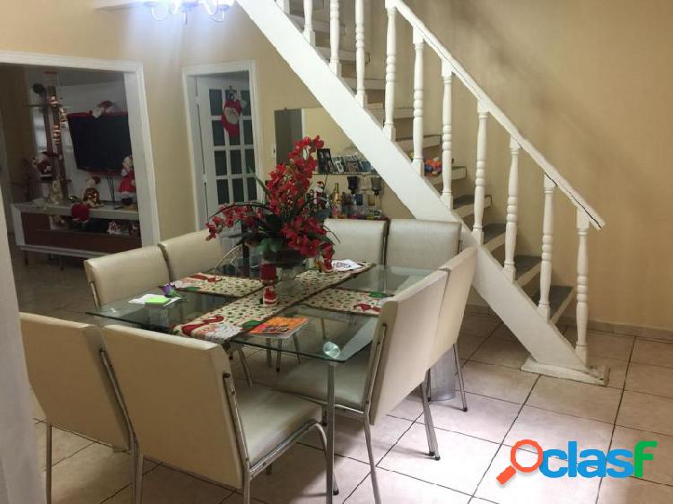 Casa com 3 dorms em Manaus - Alvorada por 400 mil à venda
