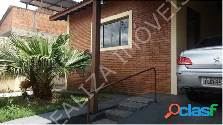 Casa com 3 dorms em Poços de Caldas - Jardim do Contorno