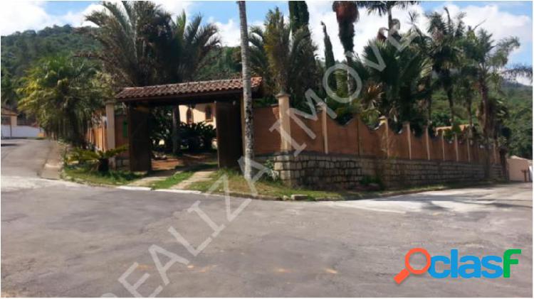 Casa com 3 dorms em Poços de Caldas - Jóias do Vale do Sol