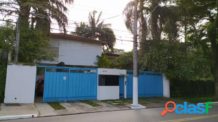 Casa com 6 dorms em São Paulo - Brooklin Paulista por 4.5