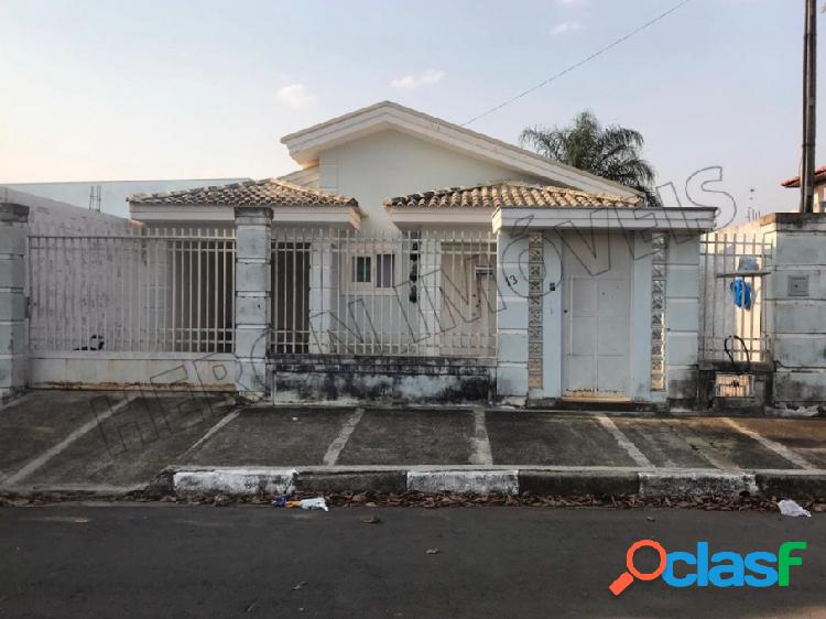Casas - Venda - São Miguel Arcanjo - SP - Centro