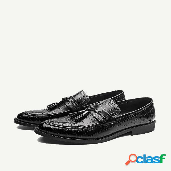 Deslizamento de couro de microfibra masculino Brogue Tassel