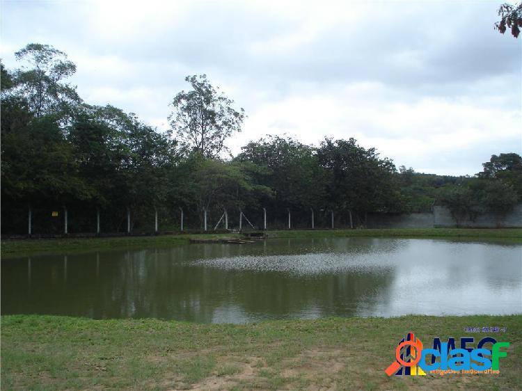 Excelente Terreno no Condomínio Solar do Bosque