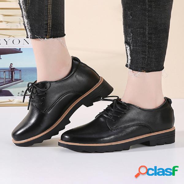 Sapatos Oxfords femininos de cor sólida com cordões e