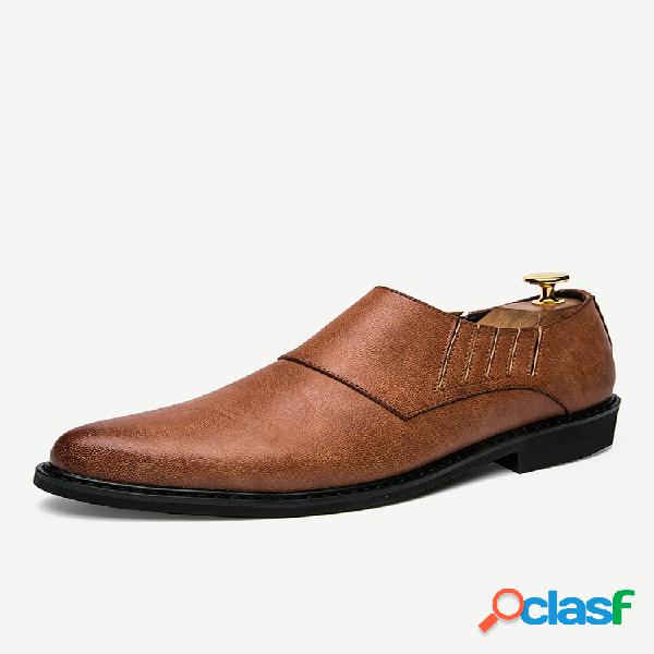 Sapatos formais casuais masculinos com cor retrô de couro