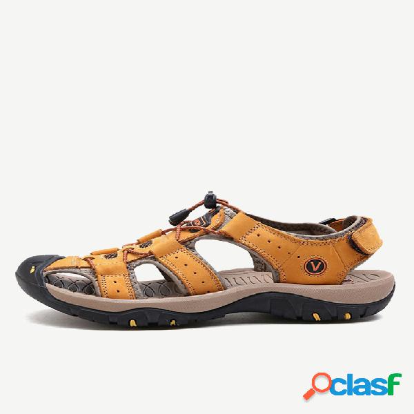 Sapatos masculinos de sandálias grandes Praia