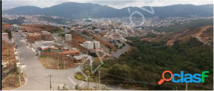 Terreno com 260 m2 em Poços de Caldas - Jardim Bandeirantes