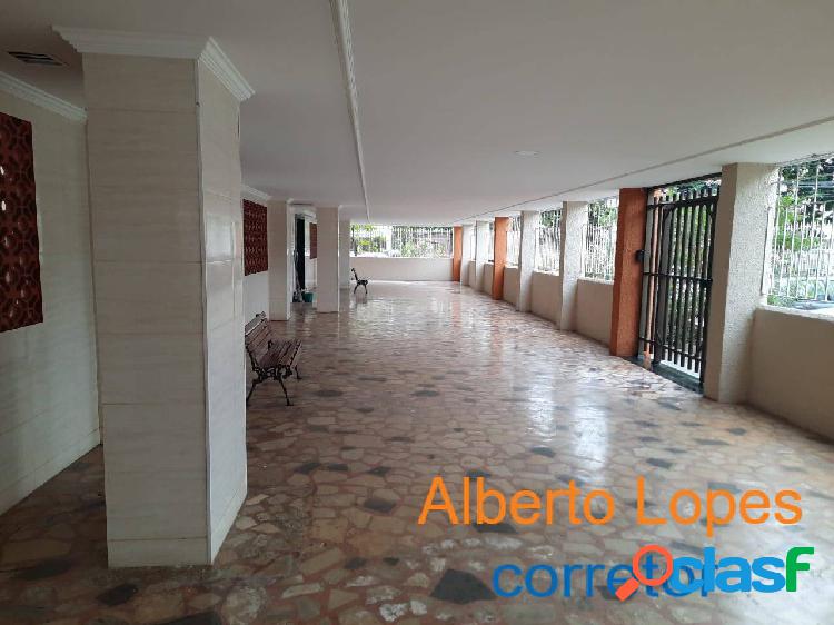 APARTAMENTO 2 QUARTOS PORTUGUESA ILHA DO GOVERNADOR