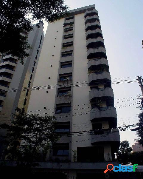 Apartamento em Moema, 4 quartos, 3 Suites, 2 vagas. 213M.