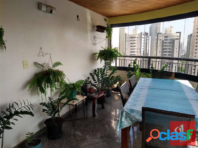 Belíssimo apartamento no Tatuapé com 135m²