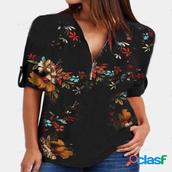 Blusa preta com estampa floral aleatória Design manga