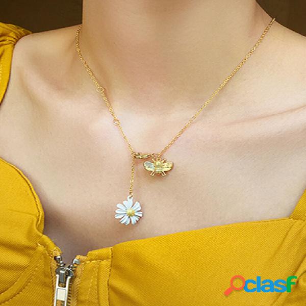 Colar Ins Vintage Alloy Daisy Floral Bee Mulheres Jewerly