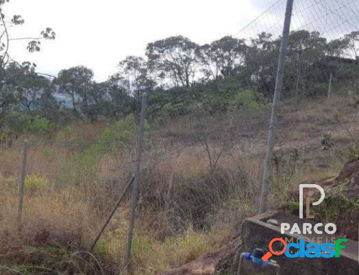 Lote a venda no condomínio Bosque do Jambreiro