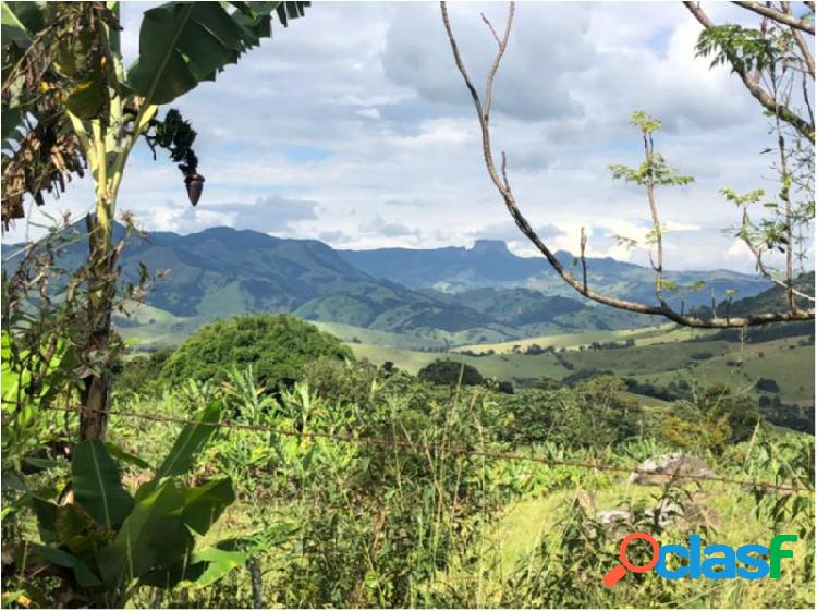 Sítio em Gonçalves - Rural por 450 mil à venda