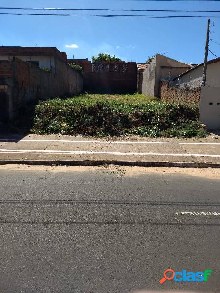 Terreno com 300m² próximo a Nações Norte