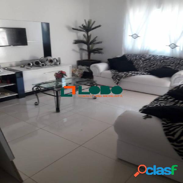 Vendo ou alugo casa em Grussaí