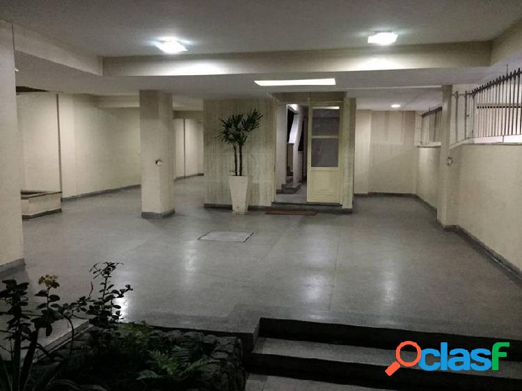 Apartamento com 2 quartos, 55m², à venda - Fonseca -
