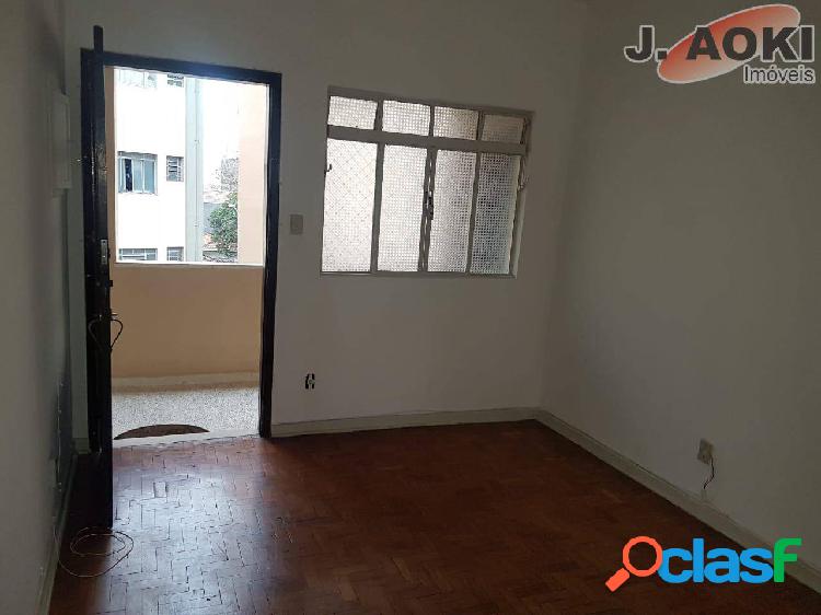 Apartamento para venda possui 83 m² com 2 quartos