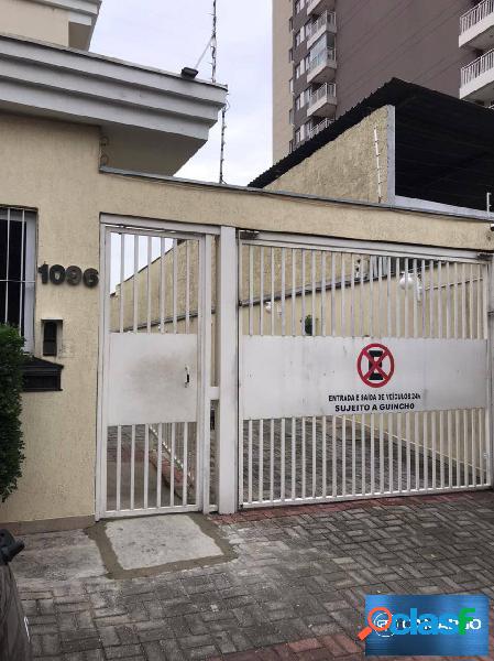 Casa em Condomínio Fechado