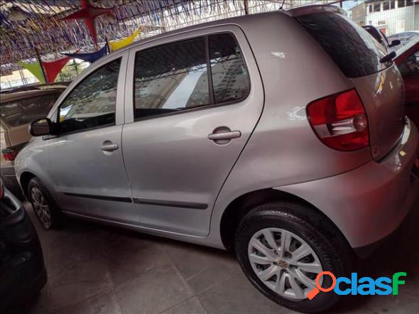 VOLKSWAGEN FOX PLUS 1.0MI 1.0MI TOTAL FLEX 8V 4P PRATA 2008