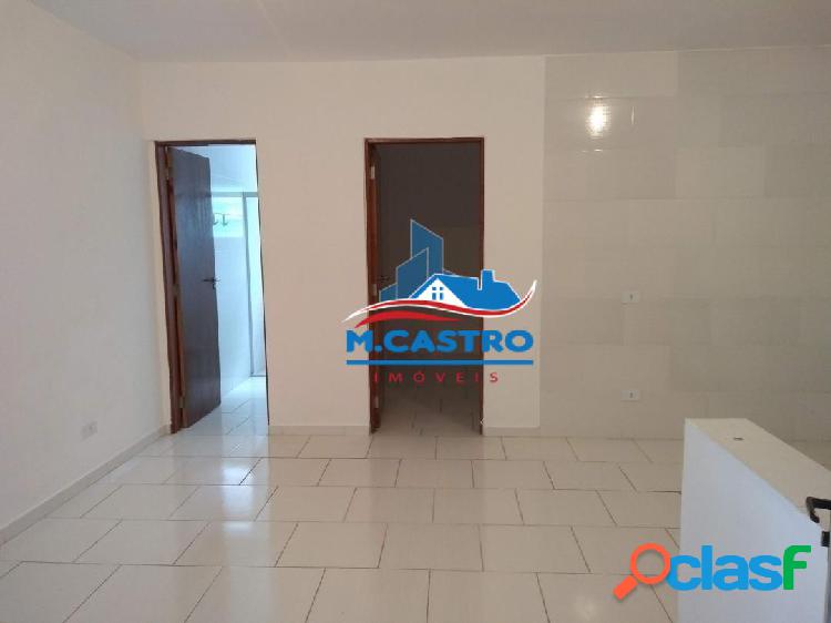 Apartamento 01 Dormitório - Jardim Piracuama - Próximo