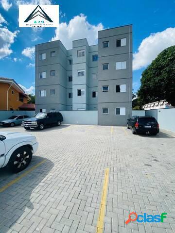 Apartamento com quintal para locação no Jardim Guarujá