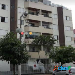 "Apartamento semimobiliado, 4 dormitórios no Córrego