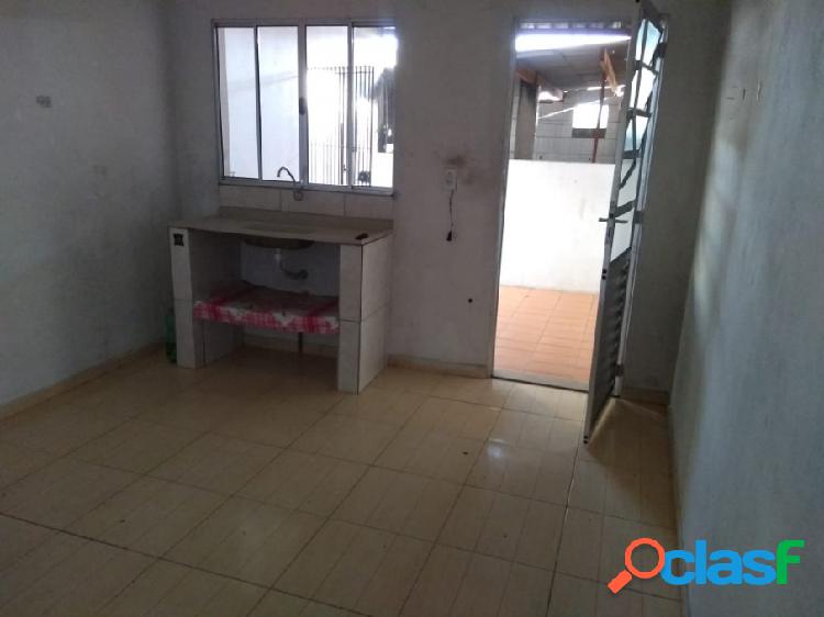 Casa - Aluguel - Jandira - SP - Jardim Gabriela I)