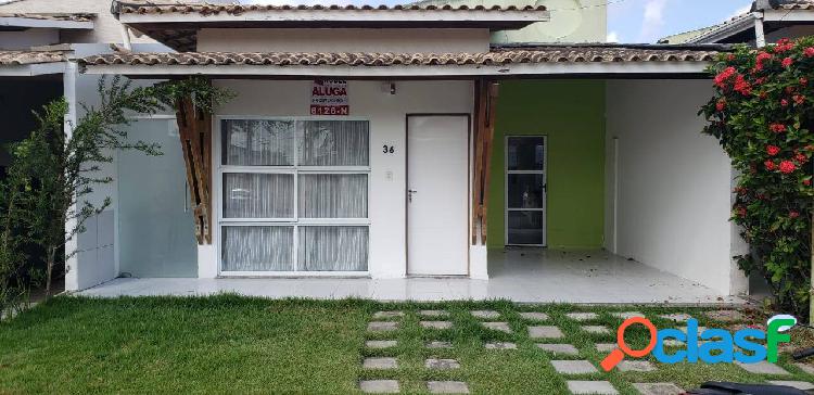 Aluga-se casa em condomínio no bairro Lagoa Salgada