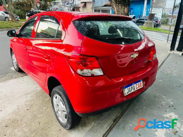 CHEVROLET ONIX HATCH LT 1.0 8V FLEXPOWER 5P MEC. VERMELHO