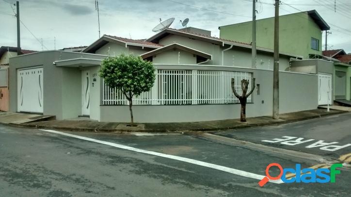Casa no Bairro Ida Sia em Artur Nogueira - SP Aceita