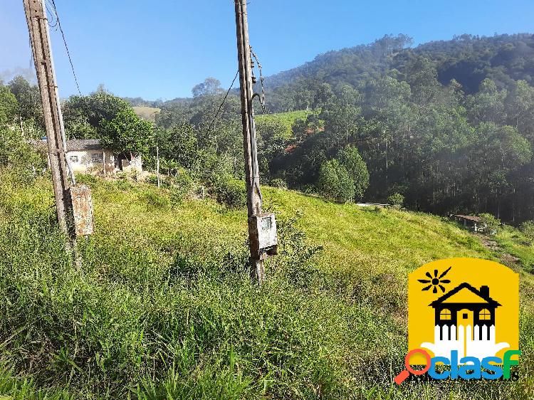 Chácara 9.500m² no bairro Divininho,