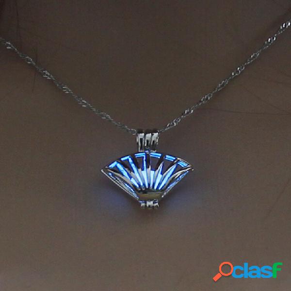 Colares de contas luminosas vintage elegantes em forma de