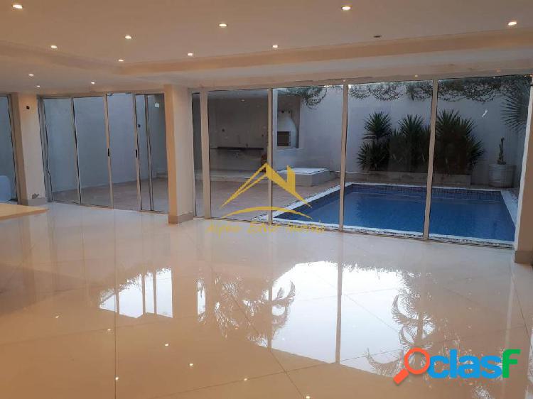 Linda Casa no Residencial 4 para Venda R$ 1.800.000,00