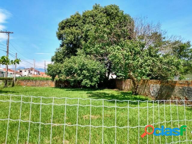 Terreno com Viabilidade 3 Pavimentos no Carianos em Boa