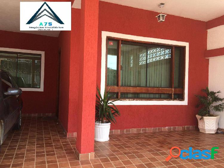 casa à venda no Wanel Ville com 3 dormitórios com 310mt²