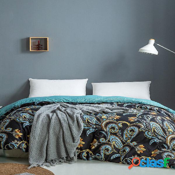 Conjunto de roupa de cama confortável com estampa de