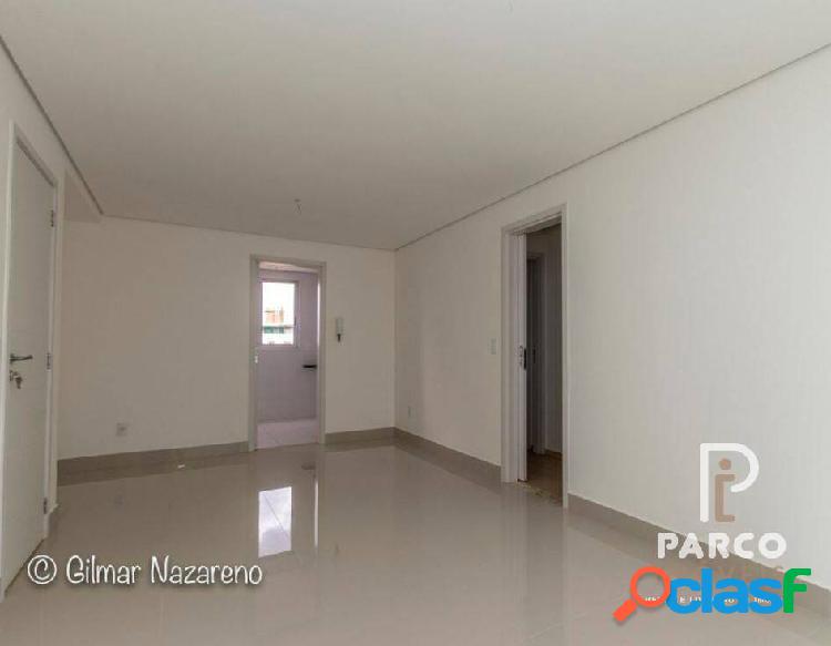 Apartamento novo com 02 quartos e elevador a venda no Prado