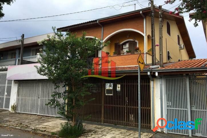 Casa para Venda em São José dos Campos / SP no bairro