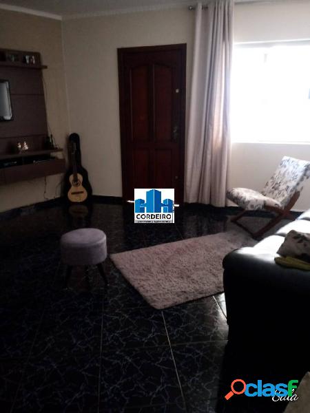 Sobrado de 03 Dormitórios em Santo André