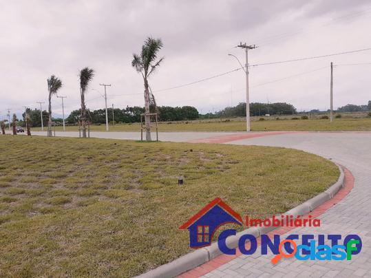 T148 - Lotes em bairro planejado com infraestrutura completa